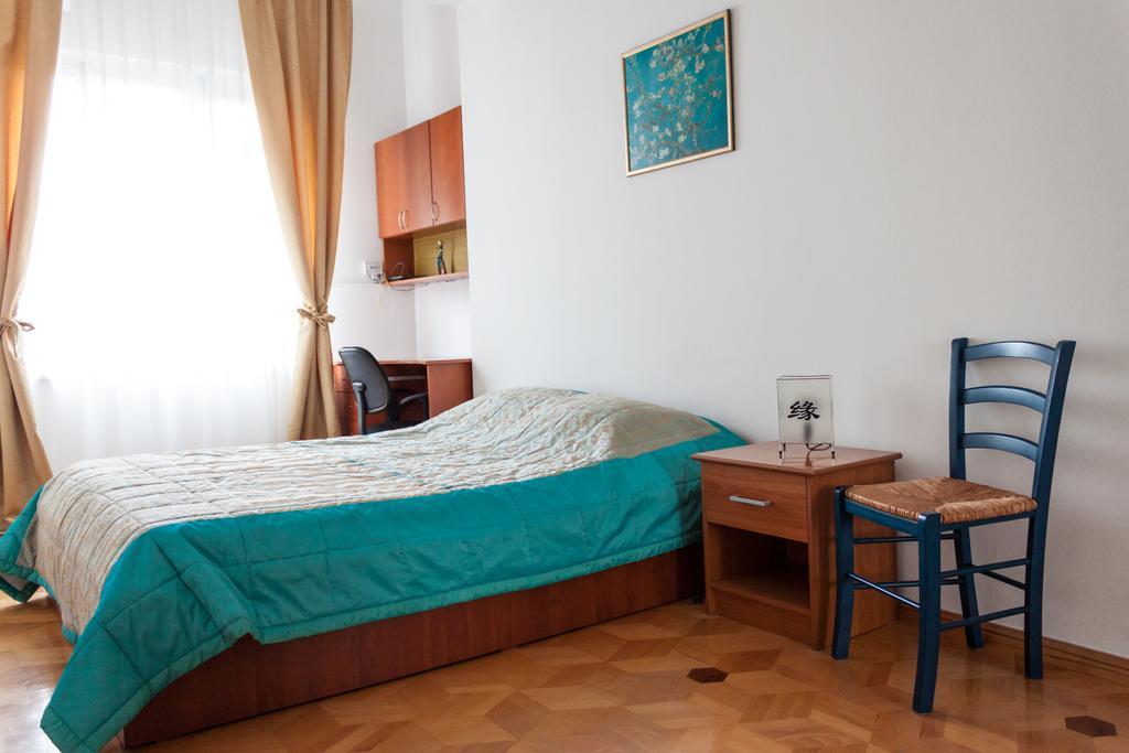 Apartment Janashia Тбілісі Екстер'єр фото